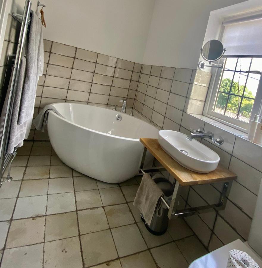 Bed and Breakfast Chadwell Hill Farm Longwick Exteriér fotografie