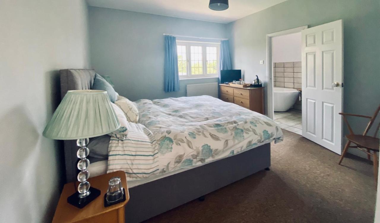 Bed and Breakfast Chadwell Hill Farm Longwick Exteriér fotografie